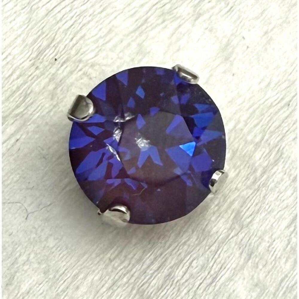 NEW MARIANA women's studs earrings in purple